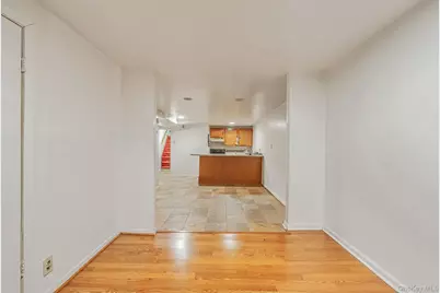 559 E 28th Street, Brooklyn, NY 11210 - Photo 31