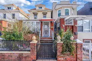 559 E 28th St, Brooklyn, NY 11210 - Photo 1