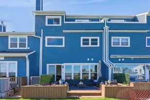 100 Baker Ct, Island Park, NY 11558 - Photo 13