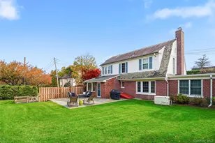 17 Emerson Pl, Harrison, NY 10528 - Photo 5