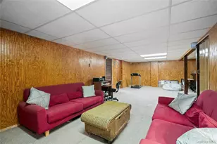 25 State Pl, Huntington, NY 11743 - Photo 29