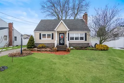36 Lakewood Avenue, Ronkonkoma, NY 11779 - Photo 1