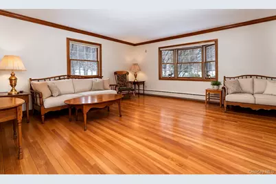 3 Danielle Court, Montebello, NY 10901 - Photo 7