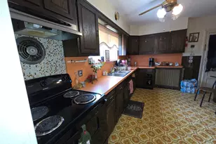 208 S Grand Ave, Poughkeepsie, NY 12603 - Photo 9