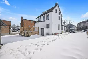 154-25 13th Ave, Whitestone, NY 11357 - Photo 19