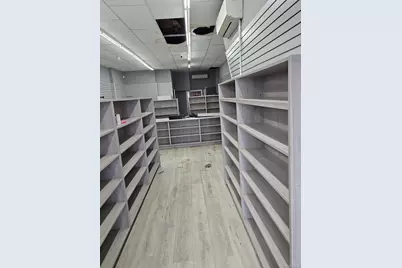 10752 Sutphin Boulevard, Jamaica, NY 11435 - Photo 9