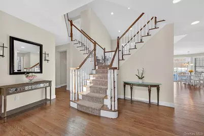 205 Buttonwood Way, Hopewell Junction, NY 12533 - Photo 7