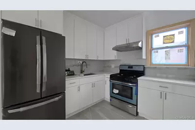 63-87 Fitchett St. #2R, Rego Park, NY 11374 - Photo 1