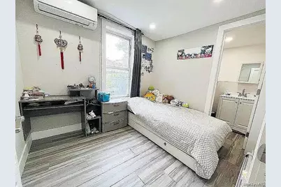 54-23 153 Rd Street, Flushing, NY 11355 - Photo 7