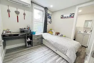 54-23 153rd St, Flushing, NY 11355 - Photo 7