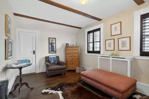 28 Jane St, Roslyn Heights, NY 11577 - Photo 21