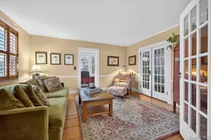 28 Jane St, Roslyn Heights, NY 11577 - Photo 5