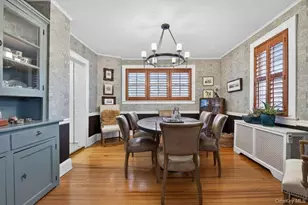 28 Jane St, Roslyn Heights, NY 11577 - Photo 15