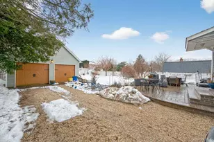 28 Jane St, Roslyn Heights, NY 11577 - Photo 35