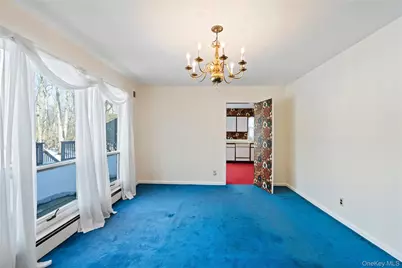 15 Springwood Path, Syosset, NY 11791 - Photo 11