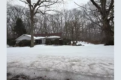 15 Springwood Path, Syosset, NY 11791 - Photo 3