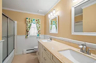 15 Springwood Path, Syosset, NY 11791 - Photo 21