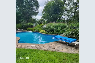 6 Bluffview Court, Miller Place, NY 11764 - Photo 17