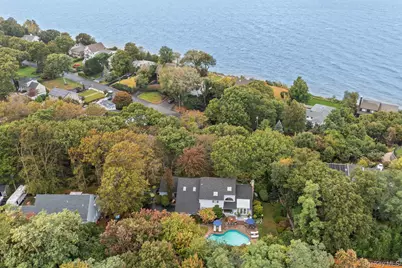 6 Bluffview Court, Miller Place, NY 11764 - Photo 7