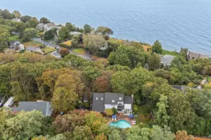 6 Bluffview Ct, Miller Place, NY 11764 - Photo 7