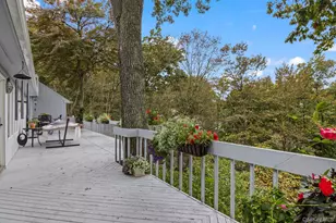 6 Bluffview Ct, Miller Place, NY 11764 - Photo 47