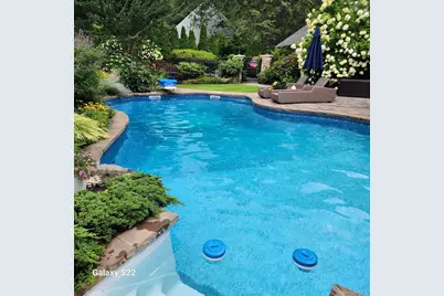 6 Bluffview Court, Miller Place, NY 11764 - Photo 19