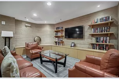 1 Renaissance Square #9D, White Plains, NY 10601 - Photo 15