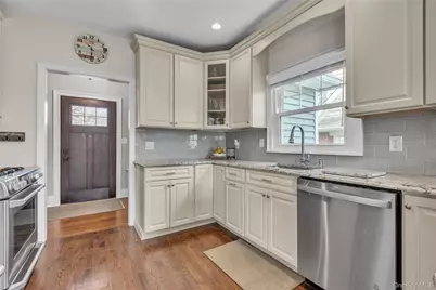 23 Alta Drive, Bronxville, NY 10708 - Photo 11