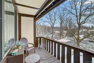 21 Foxwood Dr, Pleasantville, NY 10570 - Photo 23