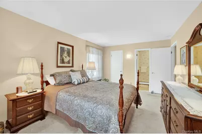 21 Foxwood Drive #8, Pleasantville, NY 10570 - Photo 15