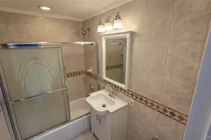 84-09 155th, Howard Beach, NY 11414 - Photo 15