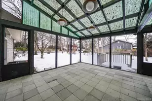 62 Howard St, Patchogue, NY 11772 - Photo 17