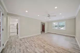 62 Howard St, Patchogue, NY 11772 - Photo 9