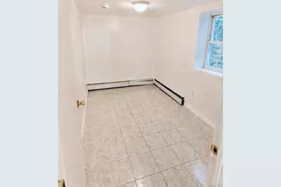 172 Beach 115th Street, Rockaway Park, NY 11694 - Photo 7