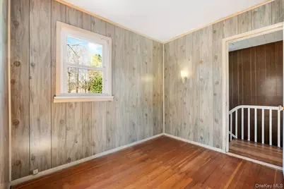 18 Faneuil Place, New Rochelle, NY 10801 - Photo 25