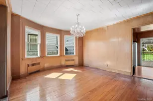 18 Faneuil Pl, New Rochelle, NY 10801 - Photo 9