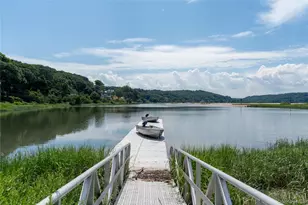 31 Carnegie Ave, Huntington, NY 11743 - Photo 27