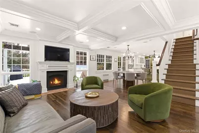 31 Carnegie Avenue, Huntington, NY 11743 - Photo 7