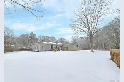 143 Hawthorne Street, Mastic, NY 11950 - Photo 19