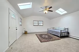 143 Hawthorne St, Mastic, NY 11950 - Photo 15