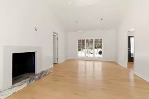 80 Hollow Rd, Stony Brook, NY 11790 - Photo 11