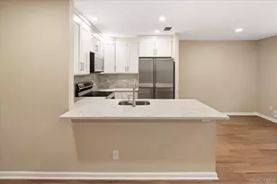 98 Molly Pitcher Ln, Yorktown Heights, NY 10598 - Photo 3