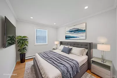 14 Wiltshire Court, Center Moriches, NY 11934 - Photo 9