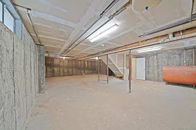 14 Wiltshire Court, Center Moriches, NY 11934 - Photo 15