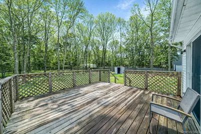 14 Wiltshire Court, Center Moriches, NY 11934 - Photo 19