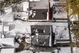 43-16 249th St, Little Neck, NY 11363 - Photo 21