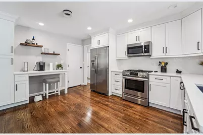 252 County Center Road, White Plains, NY 10603 - Photo 7