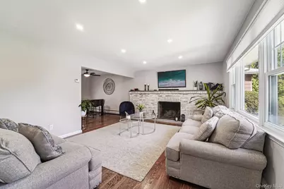 252 County Center Road, White Plains, NY 10603 - Photo 5