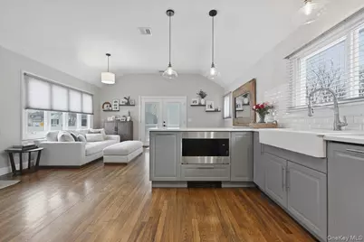 3984 Arthur Avenue N, Seaford, NY 11783 - Photo 15