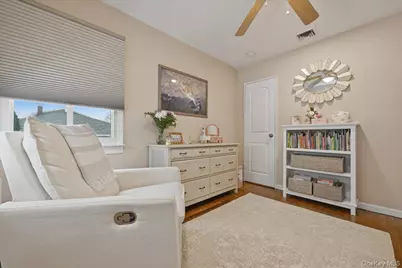 3984 Arthur Avenue N, Seaford, NY 11783 - Photo 27